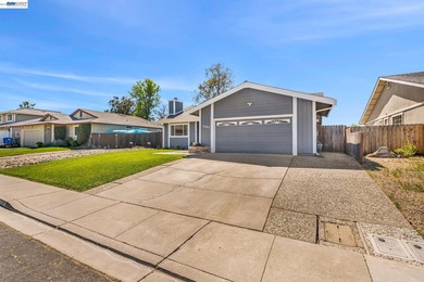 Welcome to 5542 Riverlake Rd in the highly desirable Discovery - photo 4