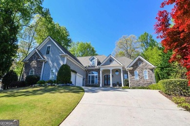 Absolutely stunning Country Club home! Tucked away on a quiet - photo 2