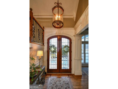Absolutely stunning Country Club home! Tucked away on a quiet - photo 3