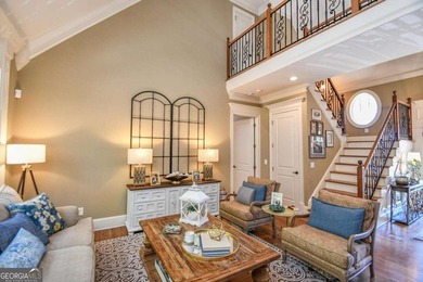 Absolutely stunning Country Club home! Tucked away on a quiet - photo 7