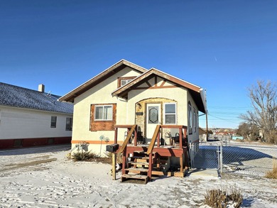 Yellowstone River Home For Sale in Glendive Montana