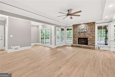 Experience exceptional lakefront living in this stunning 5 - photo 13