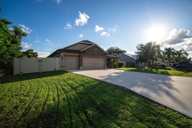 Offered at $565k APPRAISED AT $575k | INSTANT 10k EQUITY - photo 13