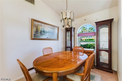 3 bedroom, 2 bathroom heated pool home just minutes from - photo 9