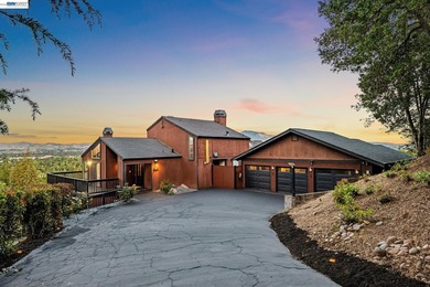 Welcome to this stunning Reliez Valley residence, perfectly - photo 1