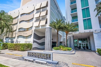 TRUE TROPHY UNIT WITH 20 FOOT CEILINGS, 2,498 LIVING SQFT AND - photo 4