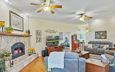 Additional listing photo 3