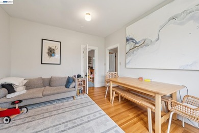 Surrounded by an abundant orchard, this sunny Bay Area Edwardian - photo 9