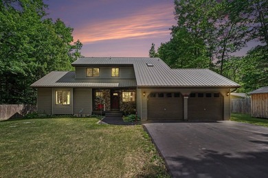 Luxury living meets the tranquility of the Cedar River on this - photo 33