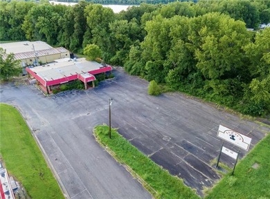 Lake Dardanelle Commercial For Sale in Russellville Arkansas