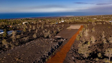 Shovel-ready 1-acre parcel in Hawaiian Ocean View Estates with a - photo 1