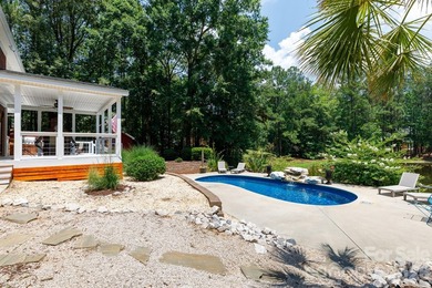 Motivated Seller offering 4000.00 Closing Credit!!!Most unique - photo 14