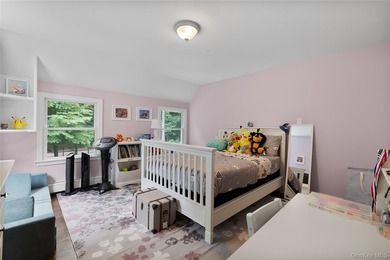 Welcome to this beautifully maintained 3,068 sq. ft. Colonial - photo 15