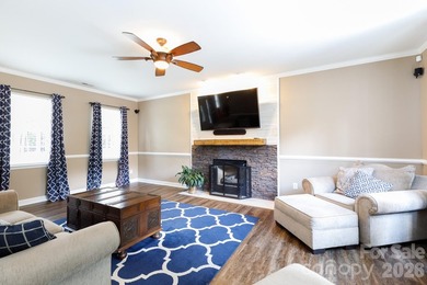 Motivated Seller offering 4000.00 Closing Credit!!!Most unique - photo 18
