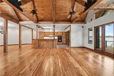 The Keowee Life awaits you at 3 Horizon Pointe. This luxury home - photo 19