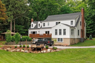 Welcome to this beautifully maintained 3,068 sq. ft. Colonial - photo 20