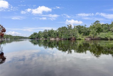 Lake Home Sale Pending in Branford, Florida