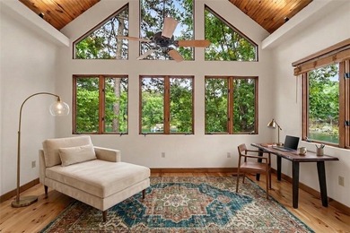 The Keowee Life awaits you at 3 Horizon Pointe. This luxury home - photo 26