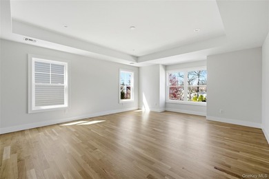 Welcome to this beautifully crafted 5 bedroom, 3 full bath home - photo 32