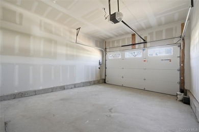Welcome to this beautifully crafted 5 bedroom, 3 full bath home - photo 38