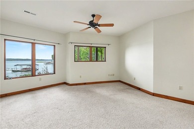 The Keowee Life awaits you at 3 Horizon Pointe. This luxury home - photo 43