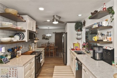 Are you ready to move? This move in ready home is waiting for - photo 6