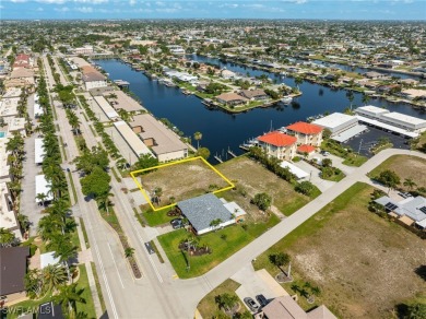 Caloosahatchee River Lot For Sale in Cape Coral Florida