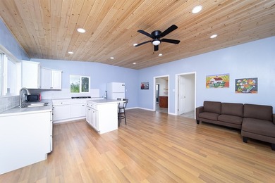 Welcome to your private Hawaiian retreat in the peaceful Fern - photo 4