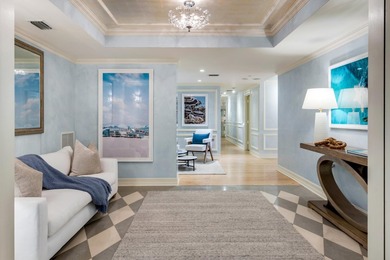 Spectacular and rarely found direct oceanfront villa with - photo 4