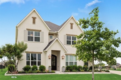 Welcome to this exceptional custom home located on a premium - photo 2