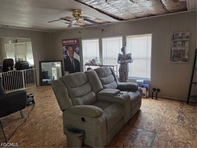 INVESTOR OPPORTUNITY--A DIAMOND IN THE ROUGH -- PRICED RIGHT, & - photo 11