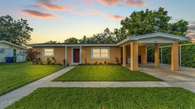 Lake Home Sale Pending in Winter Haven, Florida