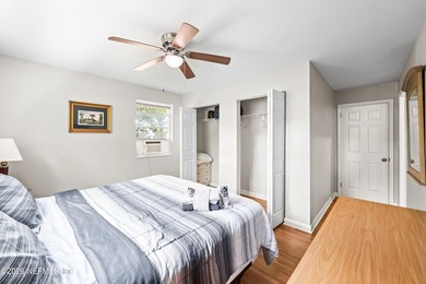 Welcome to your move-in-ready retreat just steps from NAS - photo 11