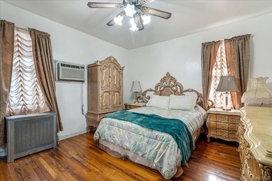 East Flatbush Opportunity! Welcome to this solid 3-bedroom, 2 - photo 13