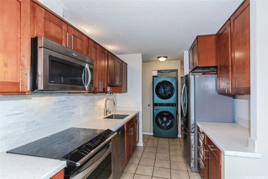 Turnkey, fully furnished 983 sq. ft. condo in desirable Ala Wai - photo 15