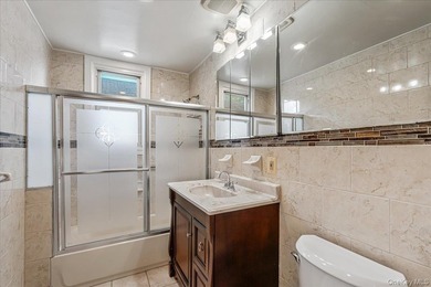 East Flatbush Opportunity! Welcome to this solid 3-bedroom, 2 - photo 15
