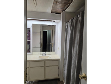 INVESTOR OPPORTUNITY--A DIAMOND IN THE ROUGH -- PRICED RIGHT, & - photo 16