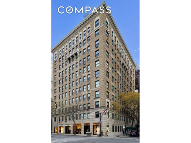 Timeless Elegance One Block from Central Park From the moment - photo 16