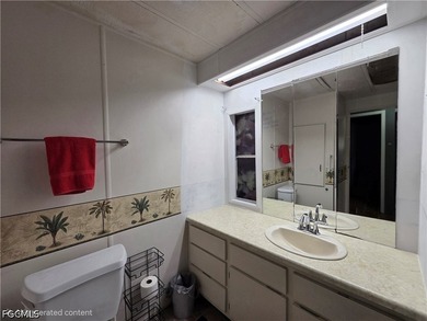 INVESTOR OPPORTUNITY--A DIAMOND IN THE ROUGH -- PRICED RIGHT, & - photo 17
