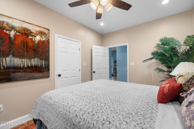 Welcome to 670 Jones Franklin Rd, where modern comfort meets - photo 24