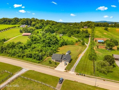 Welcome to 670 Jones Franklin Rd, where modern comfort meets - photo 36