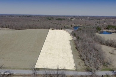 Lake Tansi Acreage For Sale in Crossville Tennessee