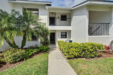 (private lake, pond, creek) Condo For Sale in Venice Florida