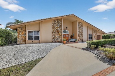 (private lake, pond, creek) Home For Sale in Plantation Florida