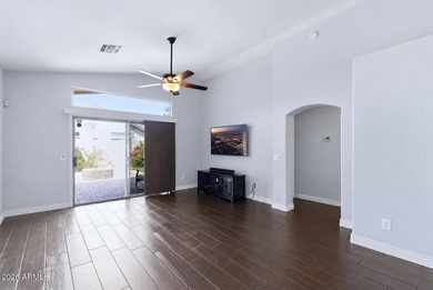 Fantastic remodeled home in the highly desirable Desert Harbor - photo 7