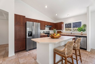 This Large upgraded home in desirable Pualani Estates is located - photo 4