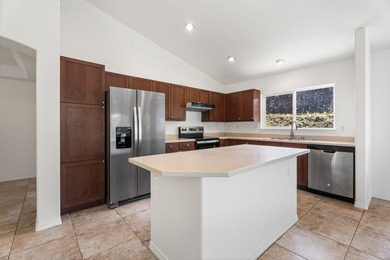 This Large upgraded home in desirable Pualani Estates is located - photo 5