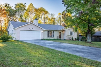 Upland Lake Home For Sale in Sparta Tennessee