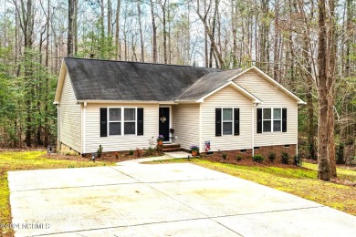 Lake Trace Home Sale Pending in Sanford North Carolina