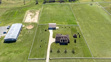 Discover luxury equestrian living in Stallion Lake Ranch - photo 35